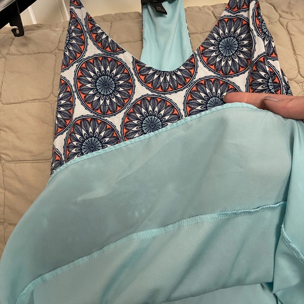 Banana Republic Spring Top - Picture 4 of 4